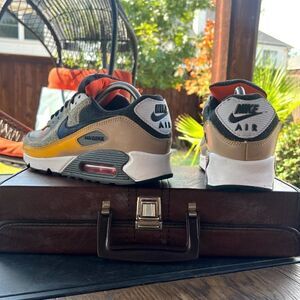 Nike Air Max 90 SE 'Alter And Reveal Pack - Grey Fog'